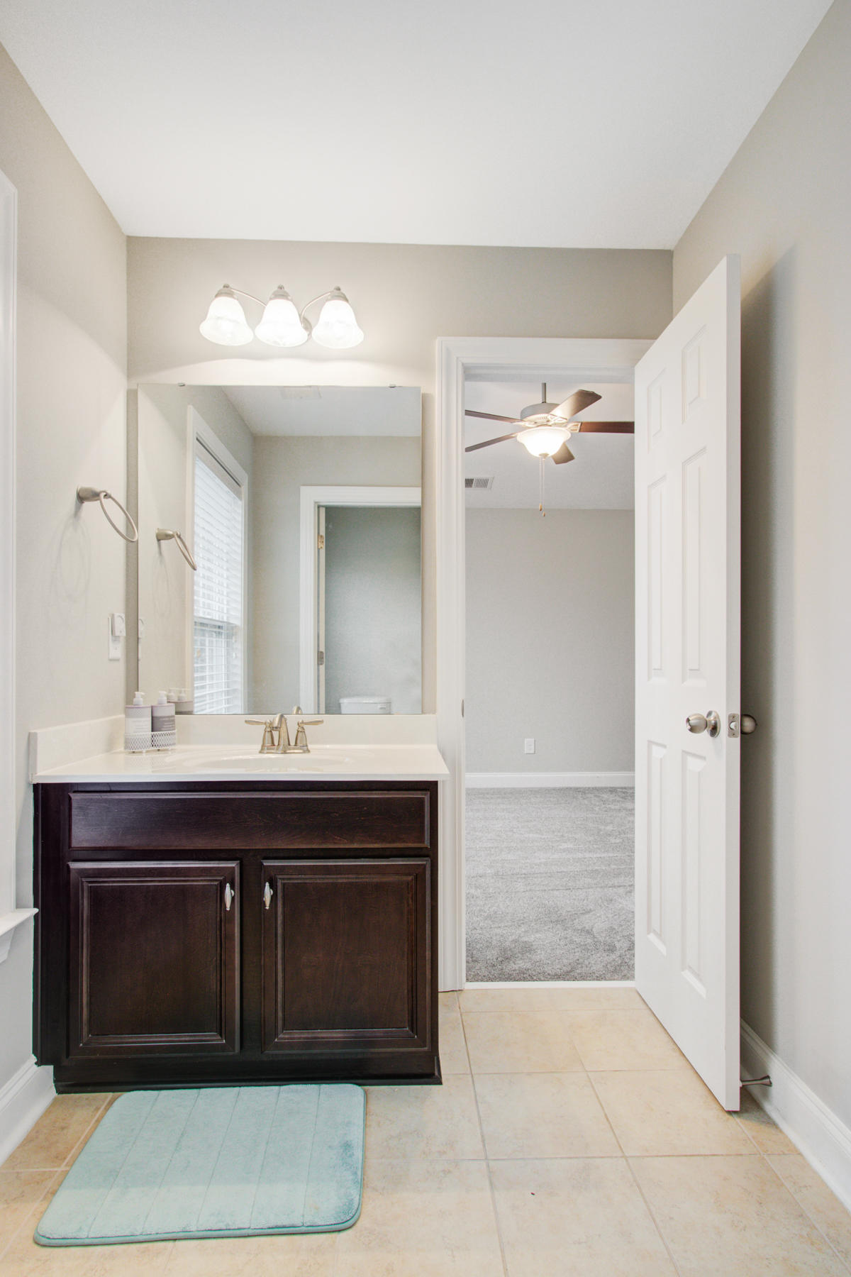 373 Fox Ridge Lane Moncks Corner, SC 29461 - Photo 32 of 46 373 Fox Ridge, Moncks Corner SC (38)