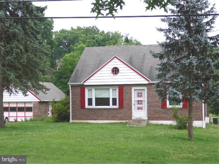 1552 St Peters Road Pottstown, PA 19465 - Photo 1 of 19 Exterior Front