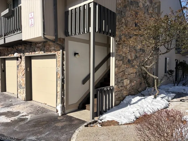 $7,000 | 30 Paris Circle, West Orange, NJ 07052