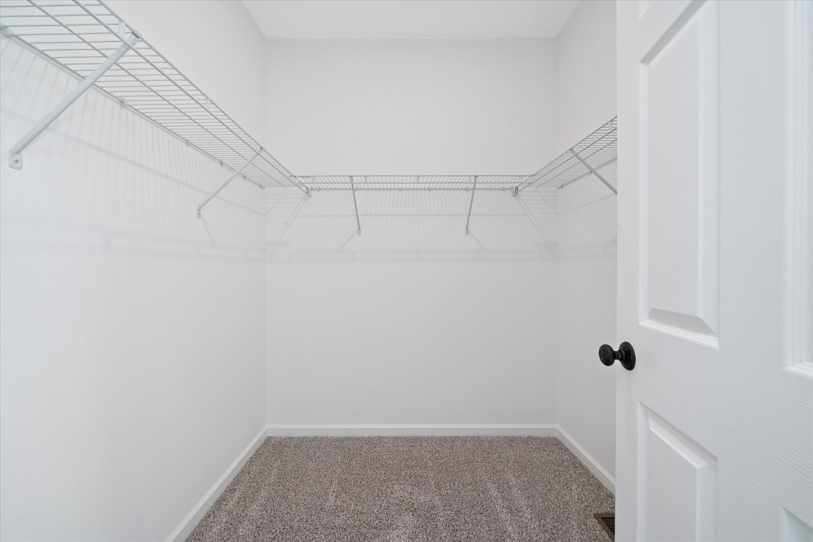 445 Windmill Way DeKalb, IL 60115 - Photo 18 of 28