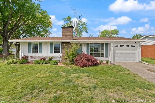 $214,900 | 1609 Tennyson Drive, Clarksville, IN 47129