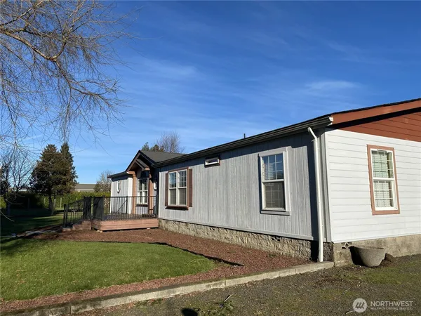 $444,000 | 234 West E Street, Forks, WA 98331