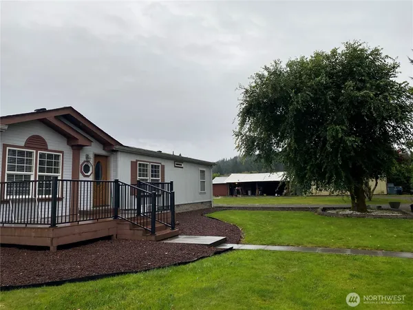 $444,000 | 234 West E Street, Forks, WA 98331