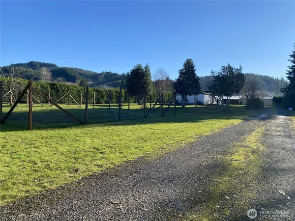 $444,000 | 234 West E Street, Forks, WA 98331