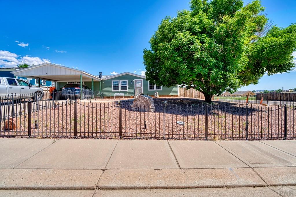 206 Indian Hills Road Florence, CO 81226 - Photo 3 of 34
