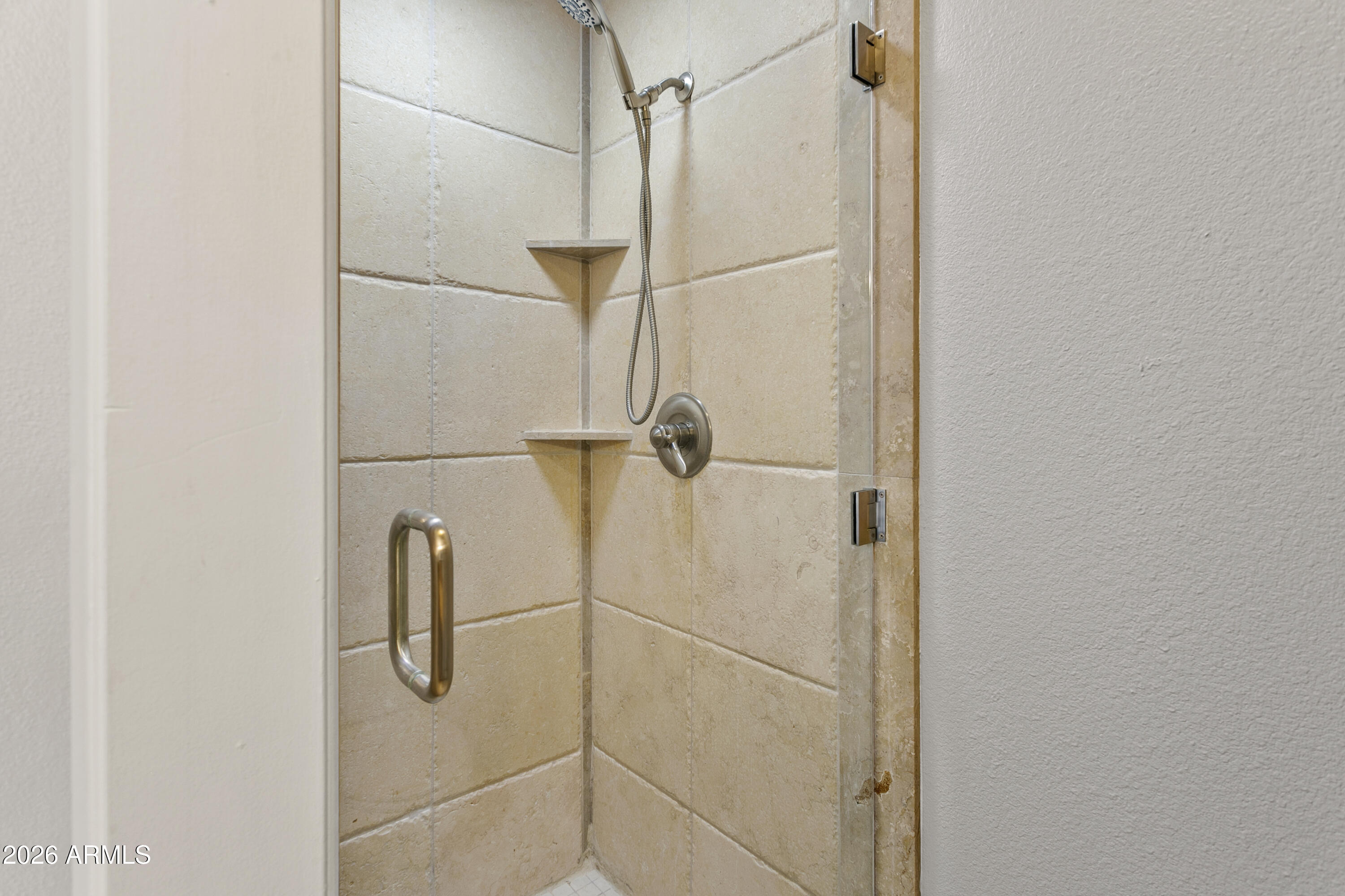 628 East Boca Raton Road Phoenix, AZ 85022 - Photo 18 of 30 Primary Bathroom