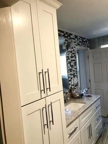 view of utility room