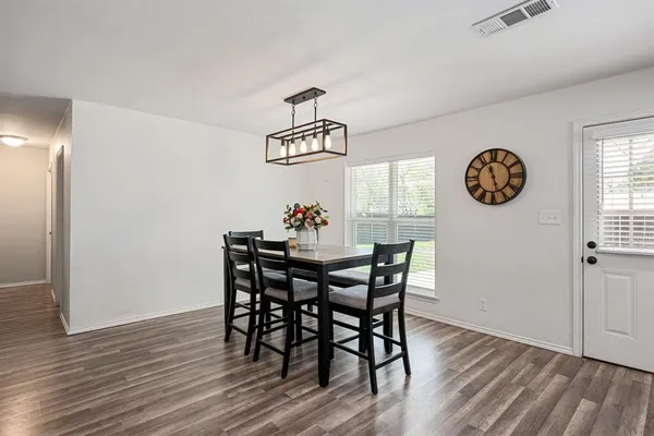 $330,000 | 3413 Sunnydale Lane, Denton, TX 76209