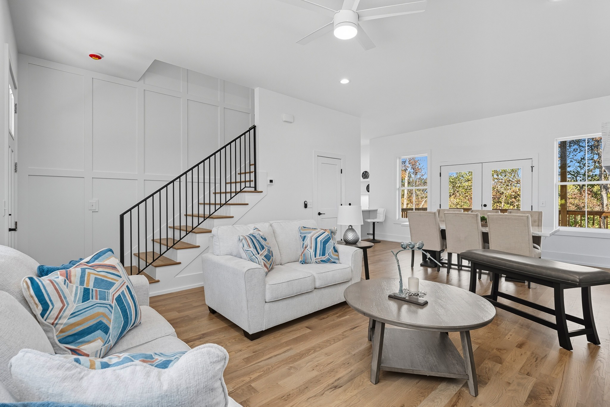 294 Rio Vista Drive Madison, TN 37115 - Photo 12 of 69 a living room with furniture and wooden floor