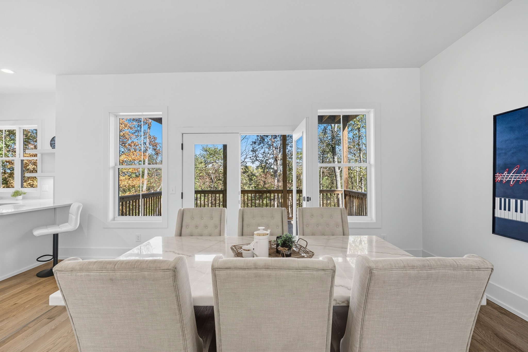 294 Rio Vista Drive Madison, TN 37115 - Photo 17 of 69 a living room with furniture and a window