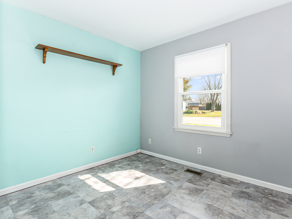 78 Springdale Road Montgomery, IL 60538 - Photo 12 of 21 a view of a small space with a window