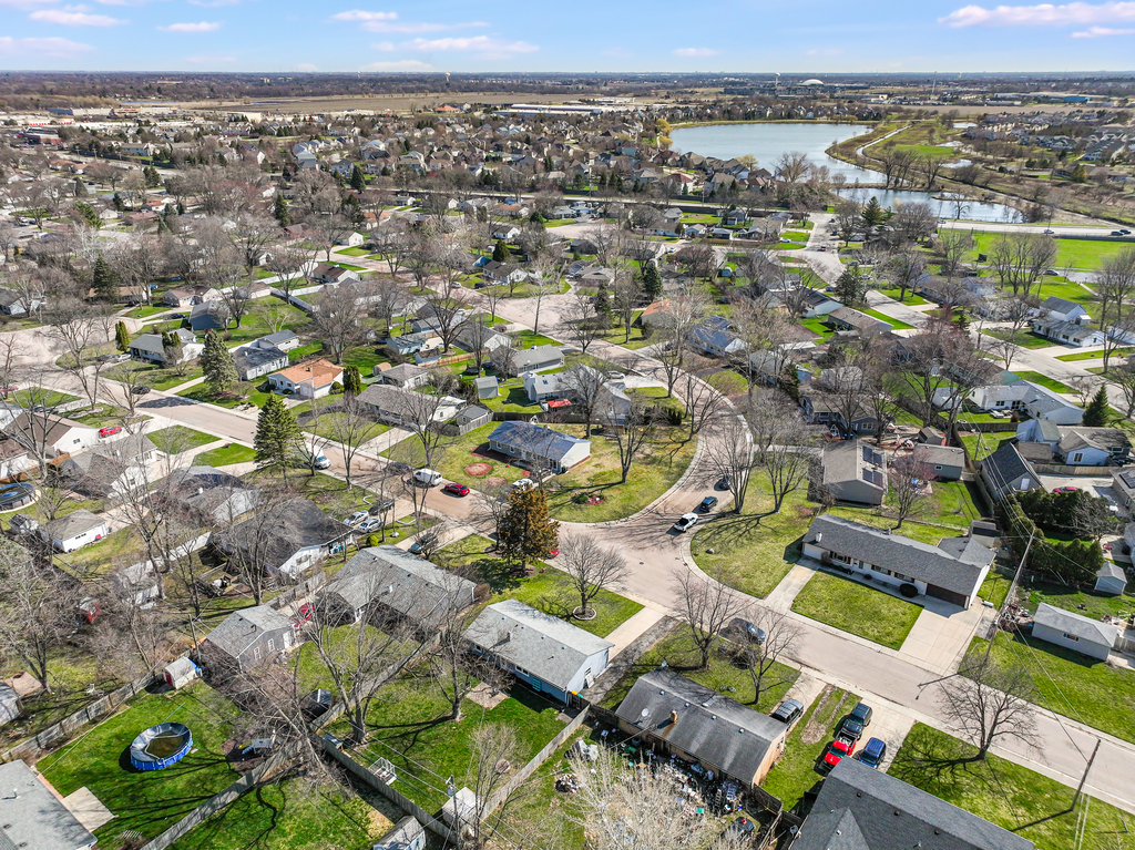 78 Springdale Road Montgomery, IL 60538 - Photo 20 of 21 an aerial view of a city