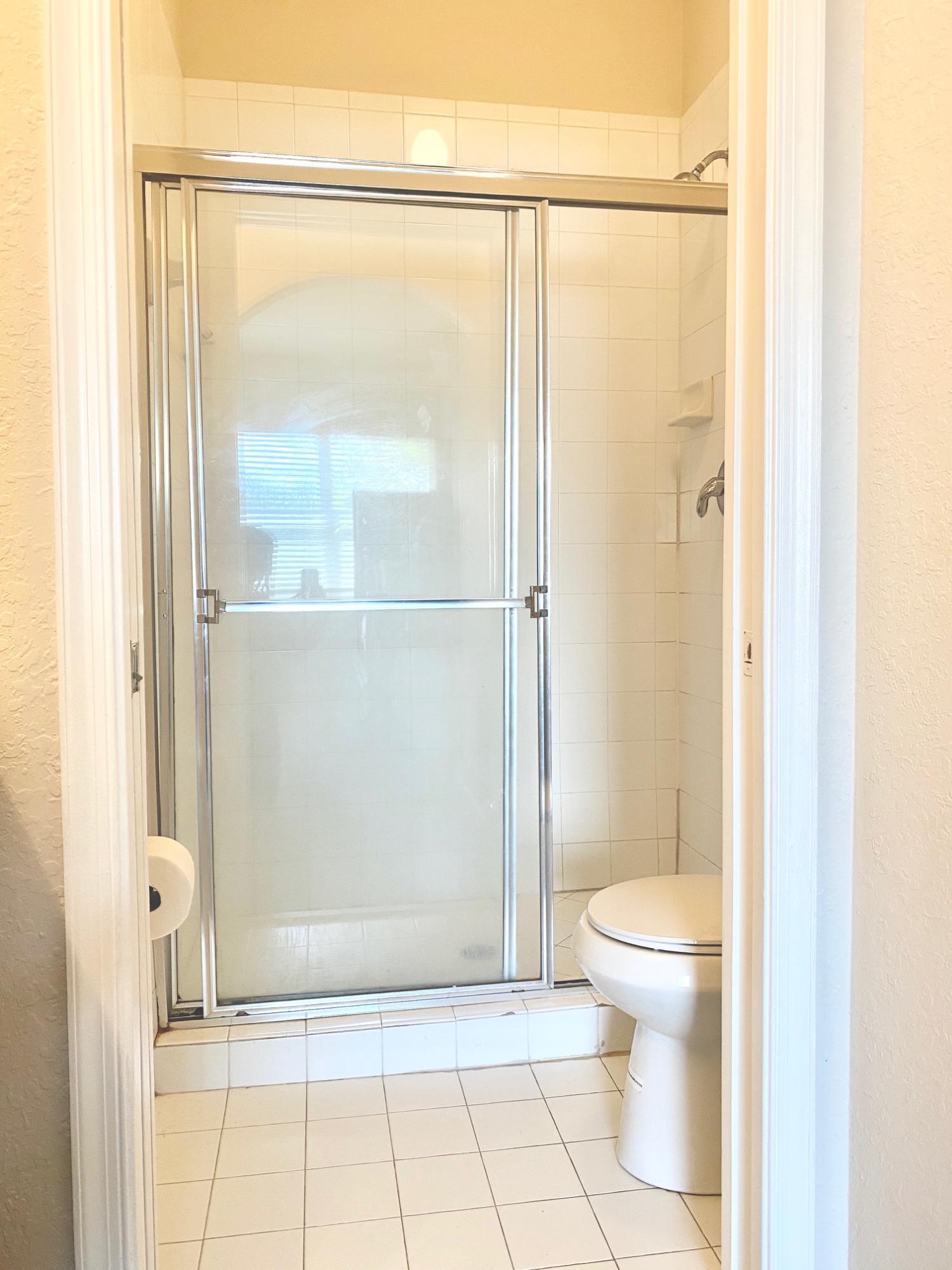 2905 Hidden Hills Road, Unit 2210 West Palm Beach, FL 33411 - Photo 22 of 27 Master shower