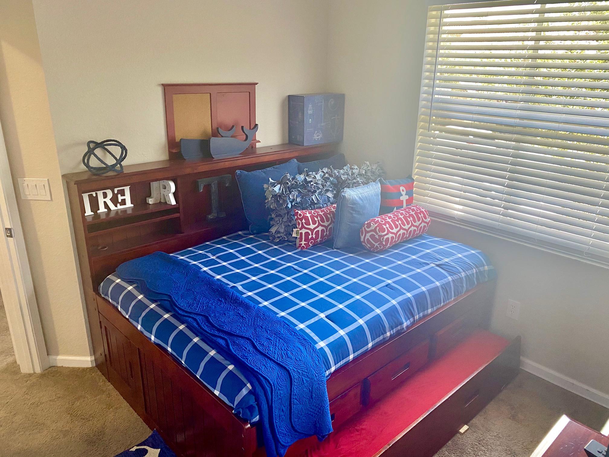 2905 Hidden Hills Road, Unit 2210 West Palm Beach, FL 33411 - Photo 27 of 27 Bedroom 3 window