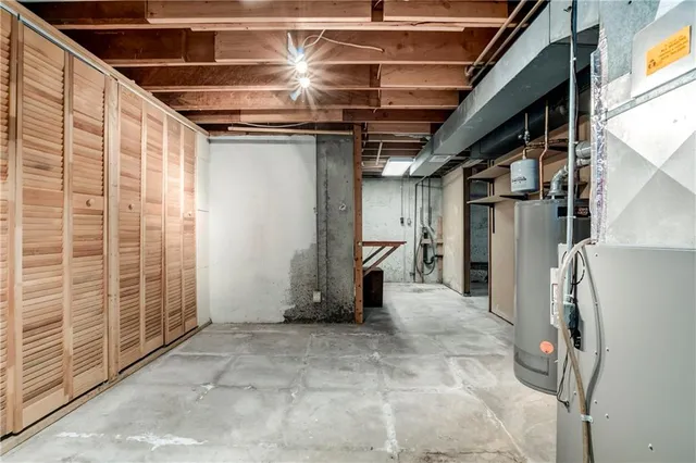 $350,000 | 10223 Monrovia, Lenexa, KS 66215