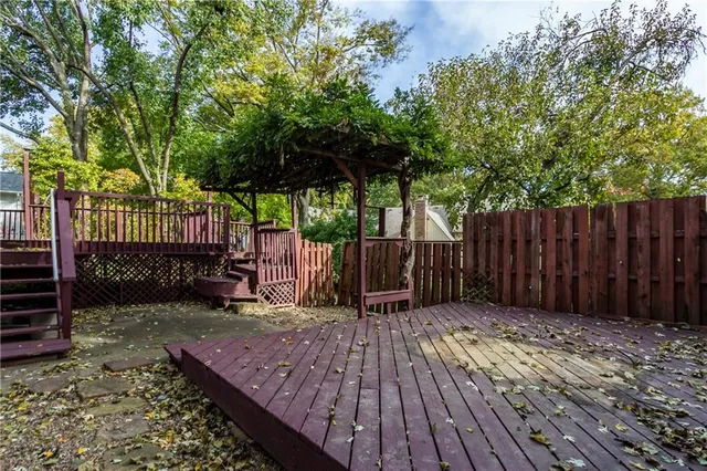 $350,000 | 10223 Monrovia, Lenexa, KS 66215