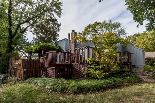 $350,000 | 10223 Monrovia, Lenexa, KS 66215