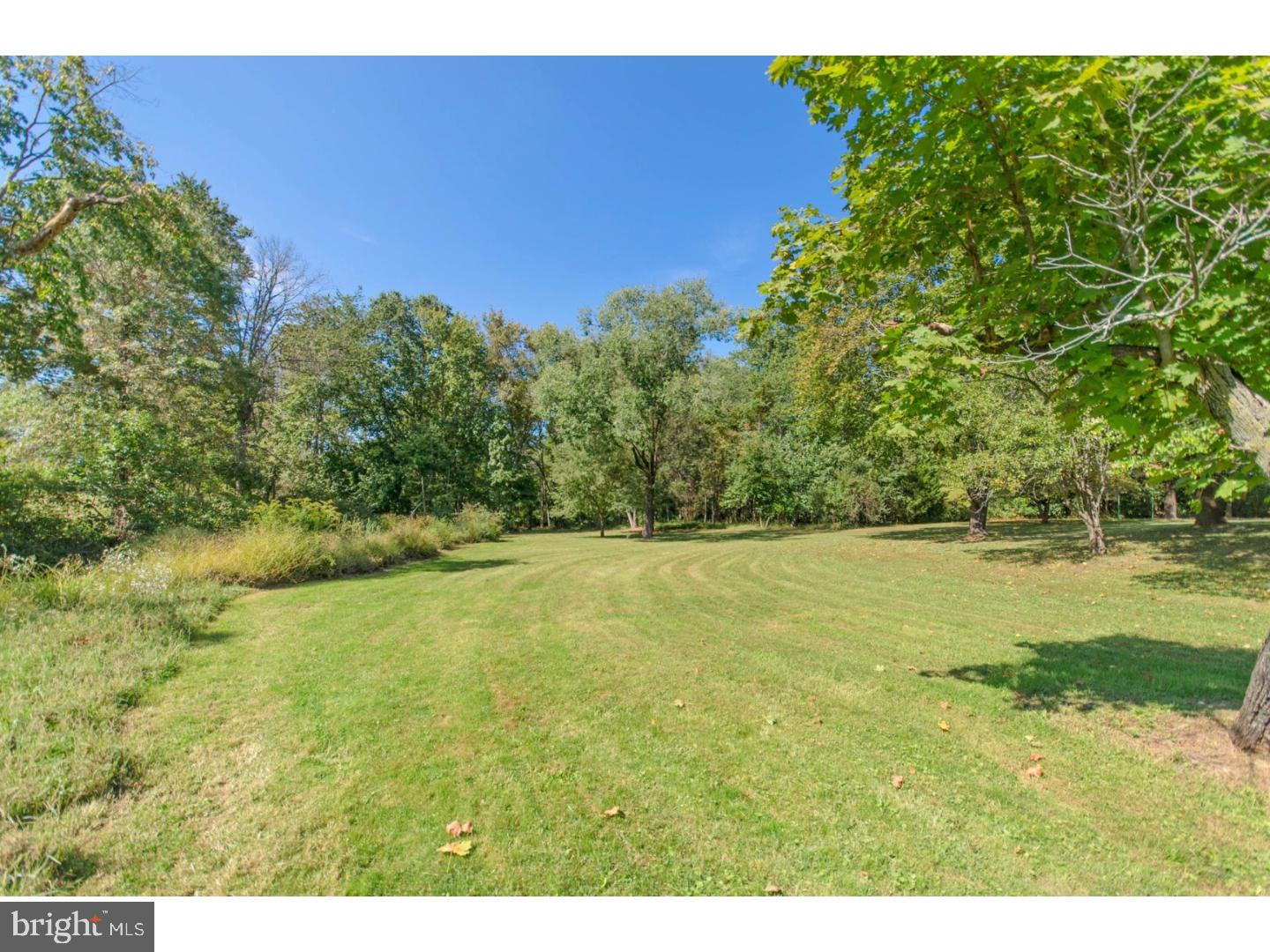818 Sweetbriar Road Perkasie, PA 18944 - Photo 25 of 25 Gallery Image 25