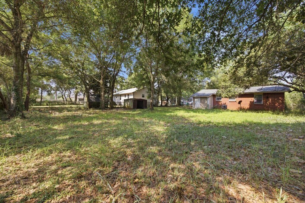 1005 Pinetree Road Mary Esther, FL 32569 - Photo 42 of 46 Backyard4