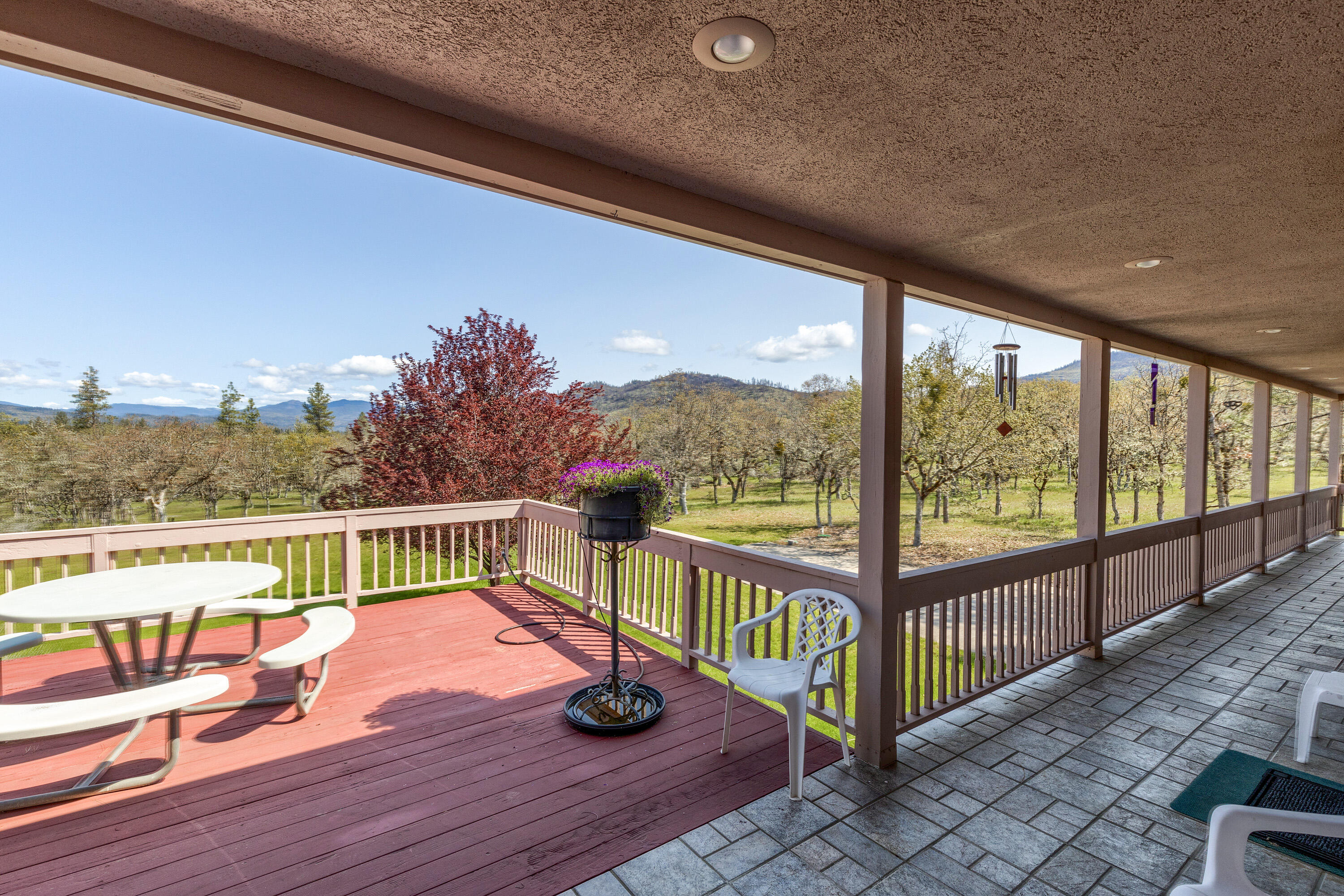 2703 Hammel Road Eagle Point, OR 97524 - Photo 58 of 65 HR(75)