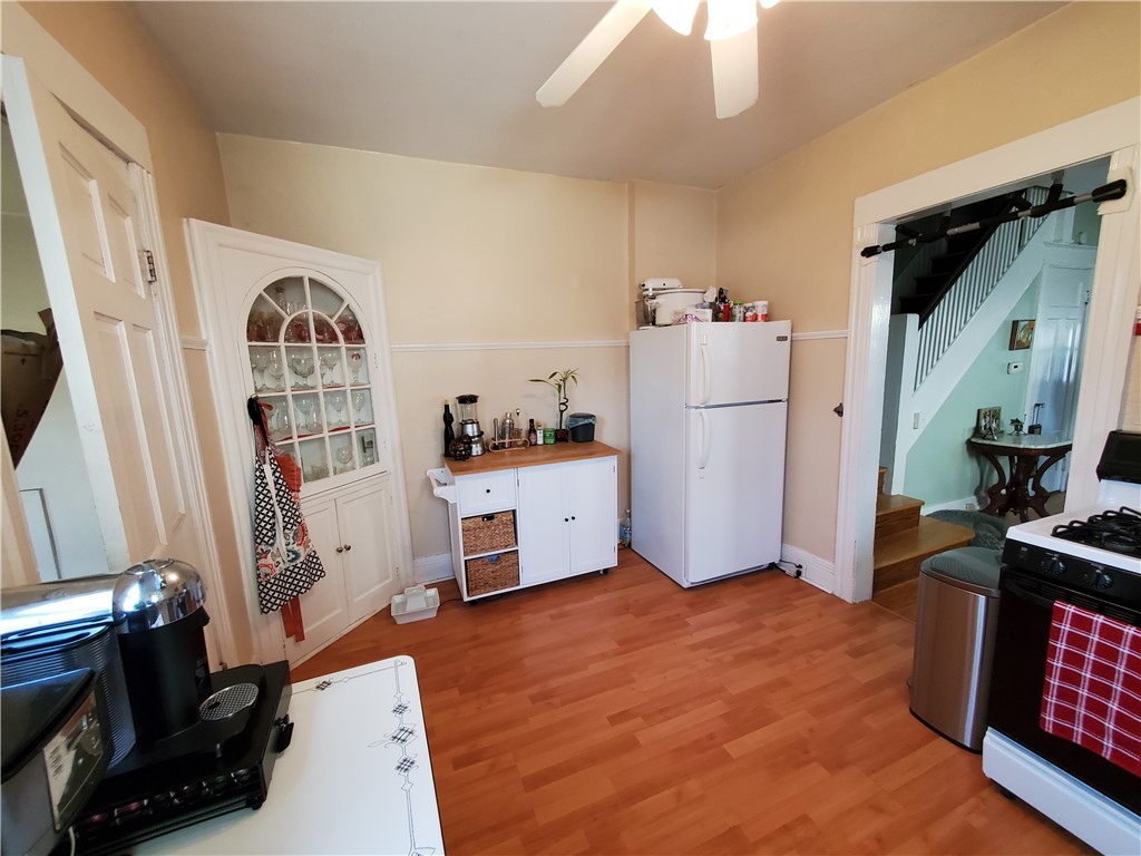 274 Field Street Rochester, NY 14620 - Photo 11 of 17