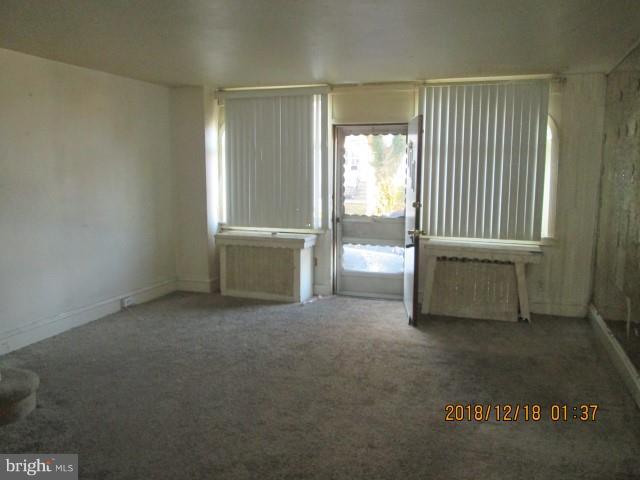 87 Springton Road Upper Darby, PA 19082 - Photo 3 of 11 Living Room