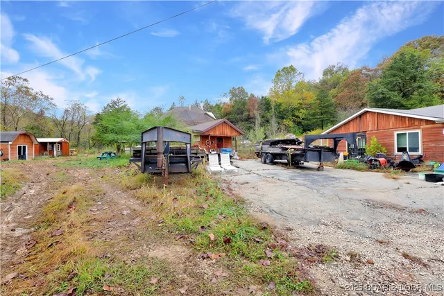 $199,000 | 167 Oak Bend Road, Kaiser, MO 65047