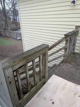 a view of entryway