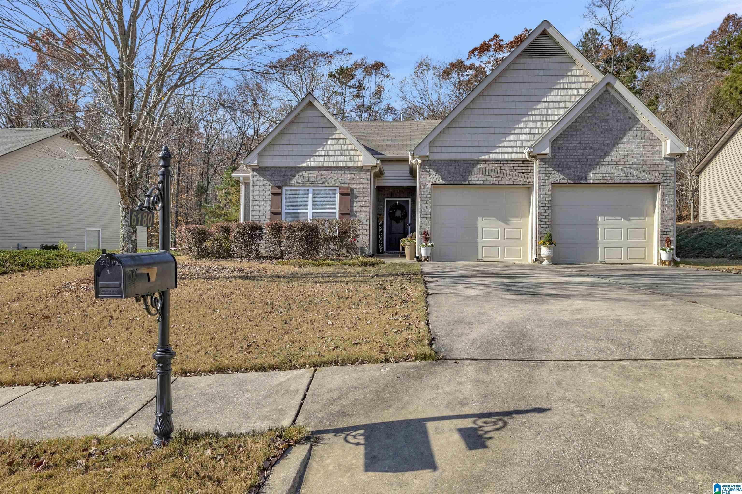 6180 Edgefield Lane Pinson, AL 35126 - Photo 4 of 33