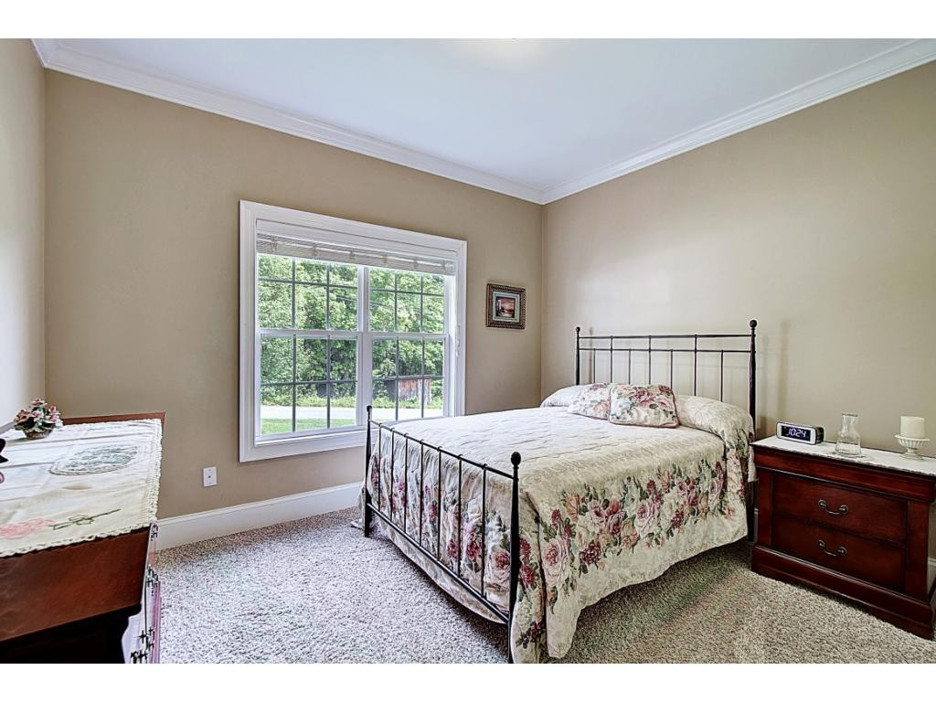 334 Pactolus Road Kingsport, TN 37663 - Photo 21 of 36 Bedroom 3