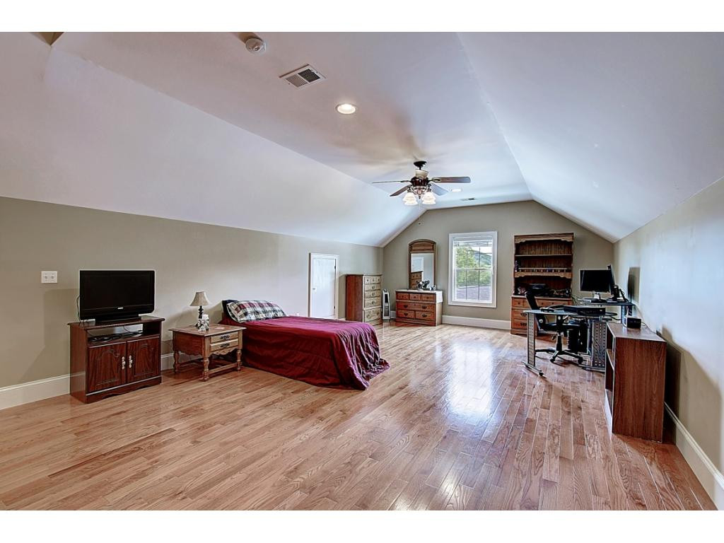 334 Pactolus Road Kingsport, TN 37663 - Photo 24 of 36 Photo 24