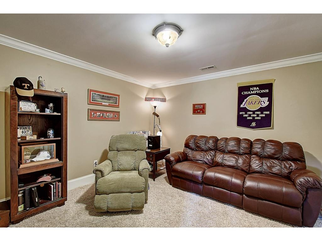 334 Pactolus Road Kingsport, TN 37663 - Photo 30 of 36 Man Room in Basement