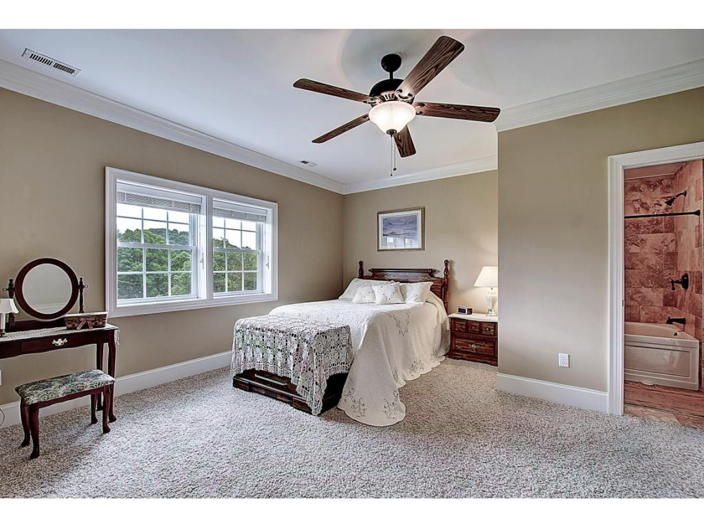 334 Pactolus Road Kingsport, TN 37663 - Photo 31 of 36 Guest Suite in Basement