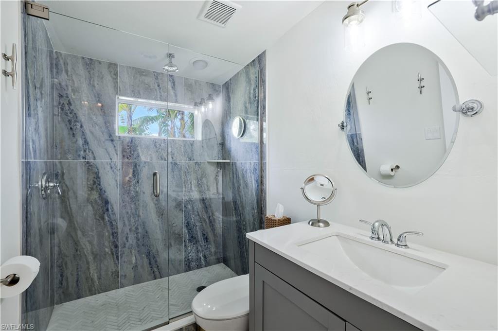 1712 Harbor Lane Naples, FL 34104 - Photo 12 of 20