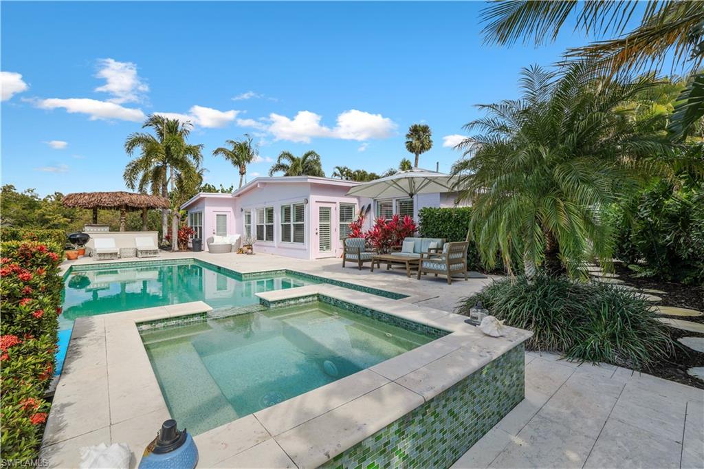 1712 Harbor Lane Naples, FL 34104 - Photo 15 of 20
