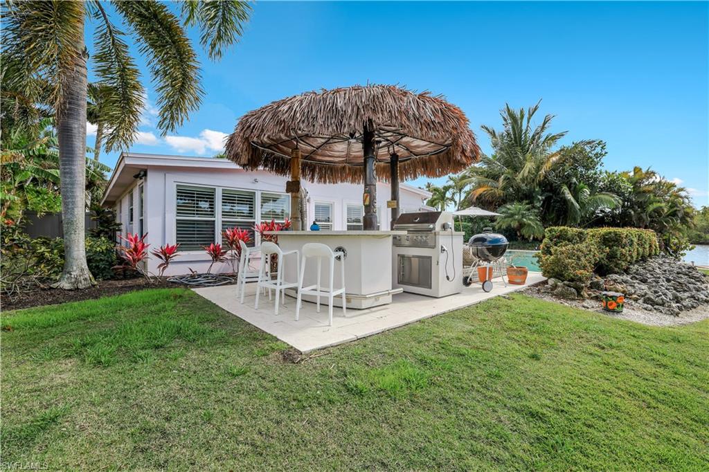 1712 Harbor Lane Naples, FL 34104 - Photo 18 of 20