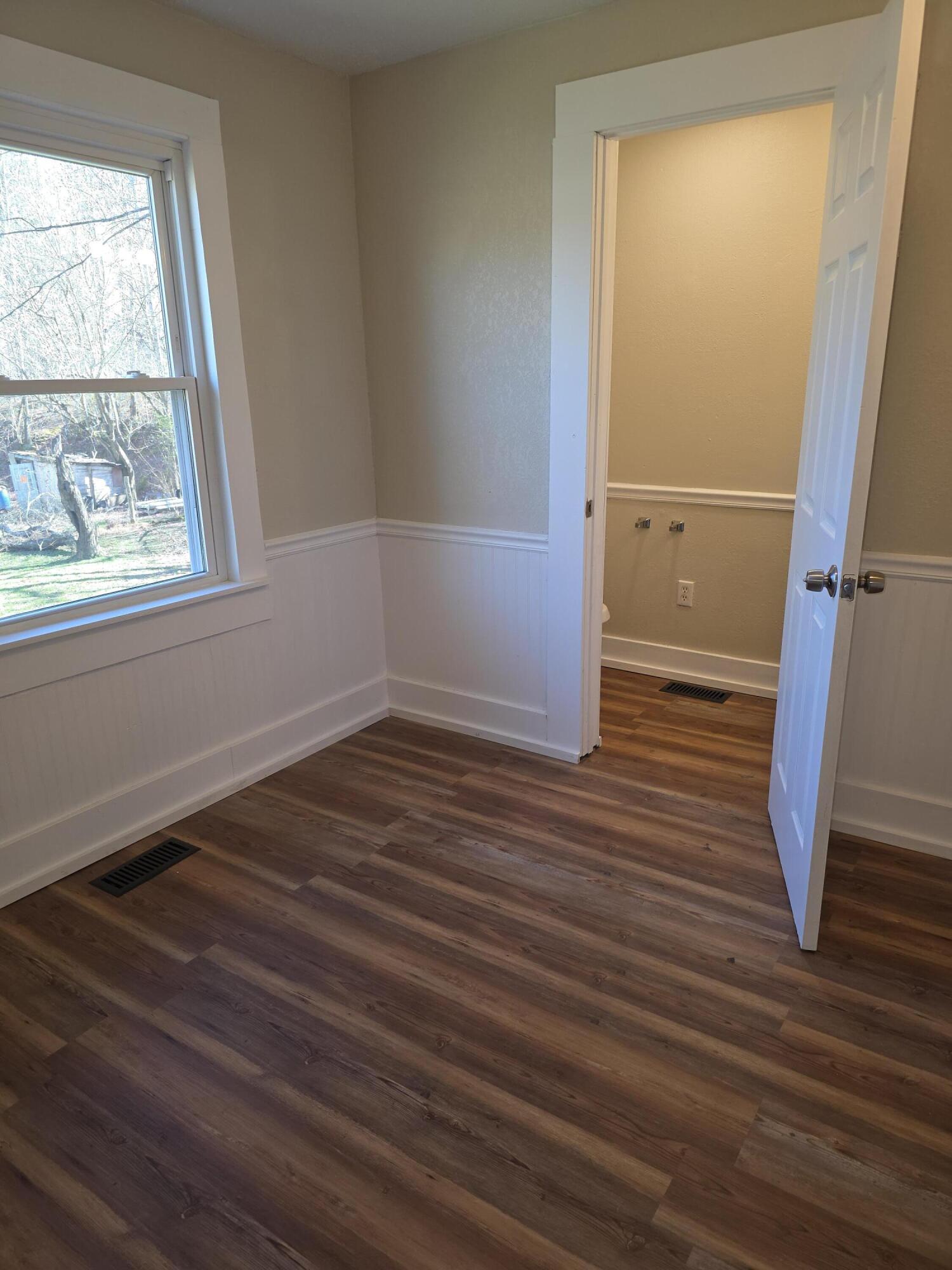 1009 West Main Street LaFayette, GA 30728 - Photo 31 of 43 20260118_142139