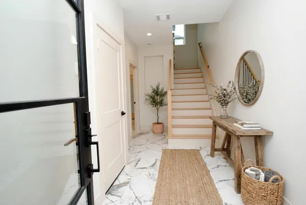 $2,950 | 6310 Illinois Street, Unit A, Houston, TX 77021