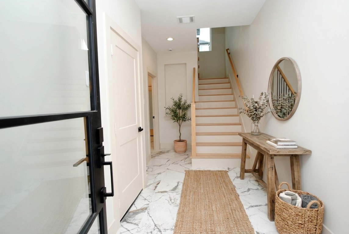 6310 Illinois Street, Unit A Houston, TX 77021 - Photo 3 of 22 a view of entryway with wooden floor