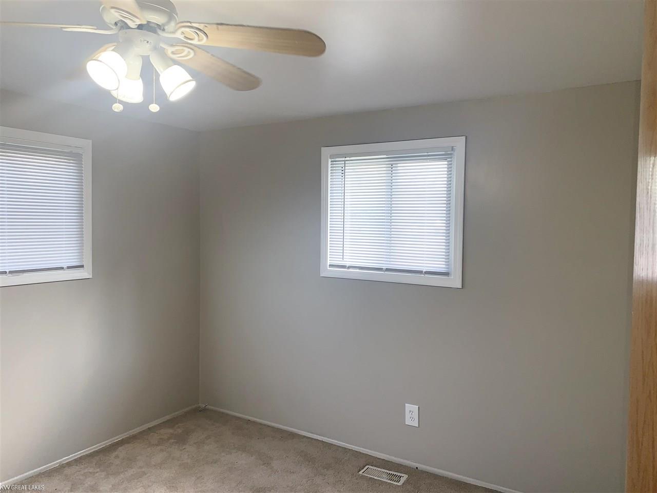 18970 Frazho Road Roseville, MI 48066 - Photo 14 of 53