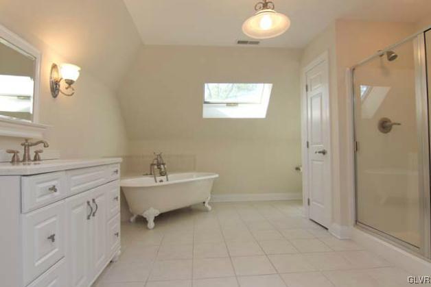3560 Manor Road Bethlehem, PA 18020 - Photo 42 of 46 Gallery Image 42