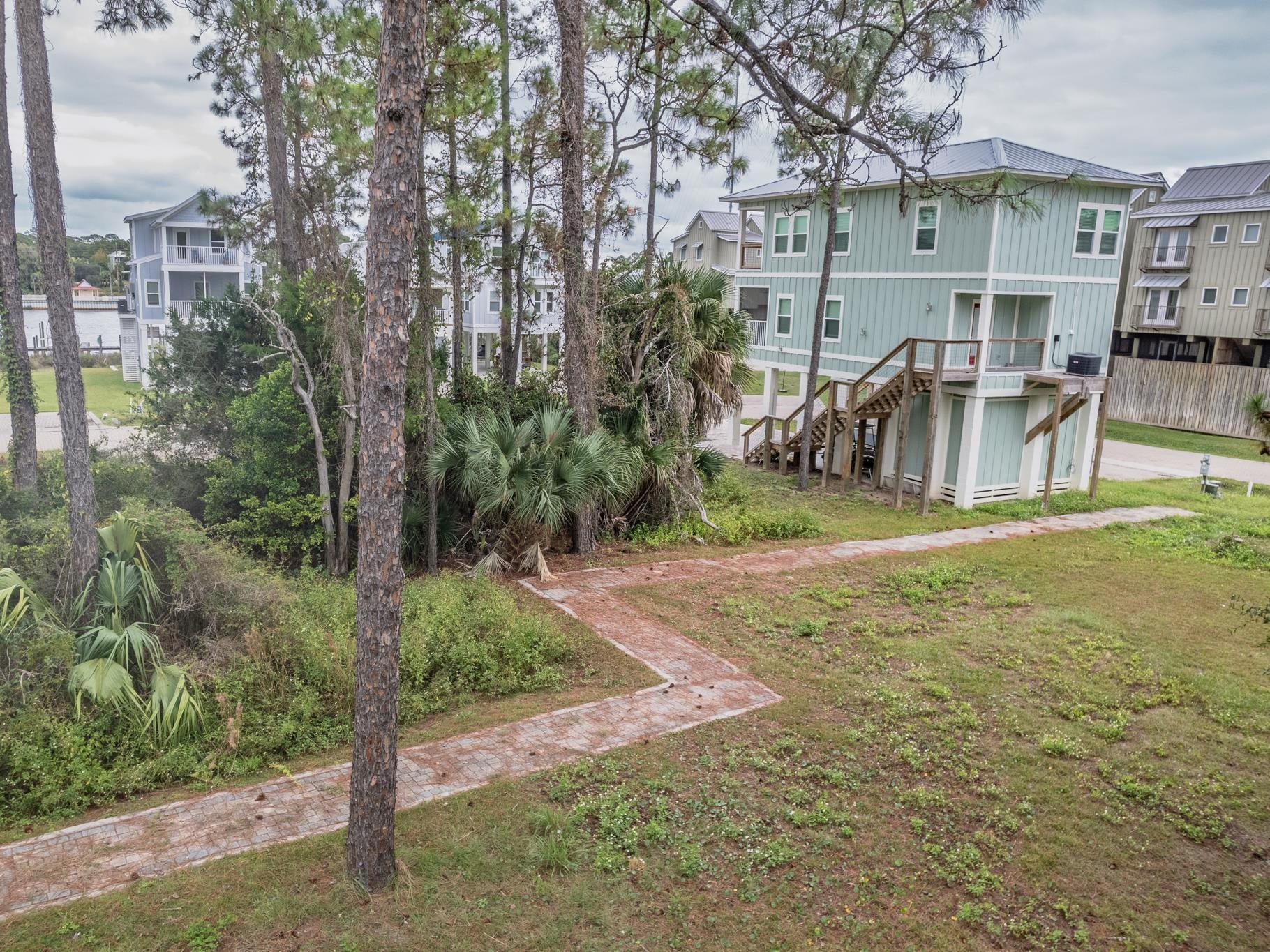 364 Sandalwood Trc Carrabelle, FL 32322 - Photo 18 of 29