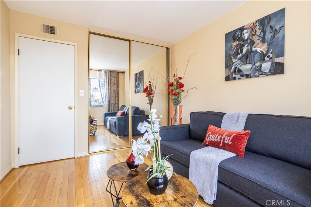 11830 Killimore Avenue Porter Ranch, CA 91326 - Photo 26 of 44