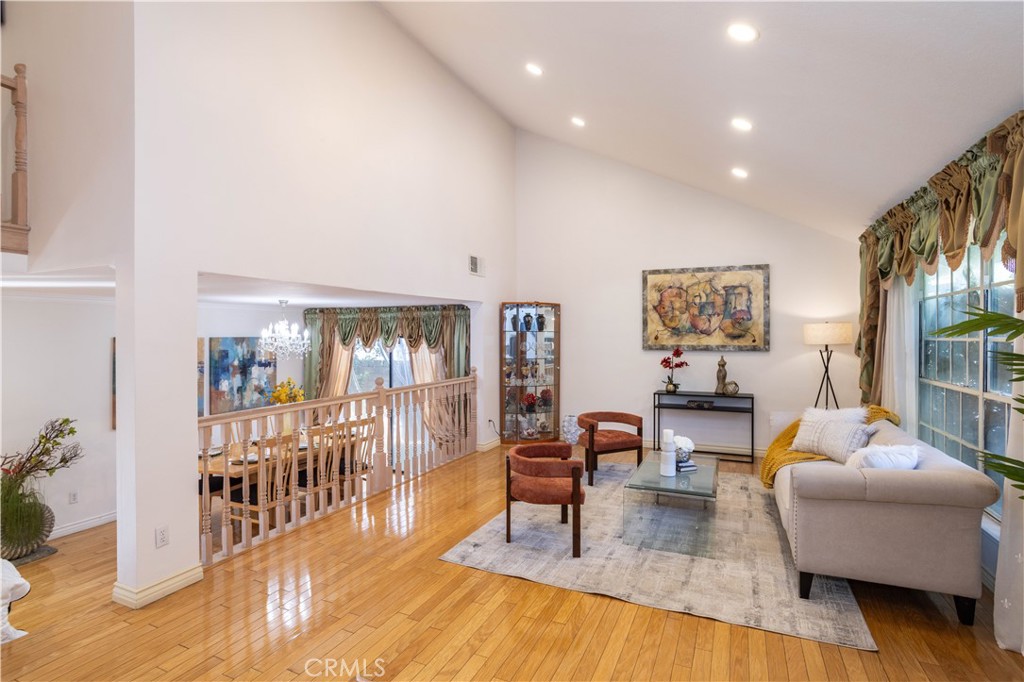 11830 Killimore Avenue Porter Ranch, CA 91326 - Photo 4 of 44