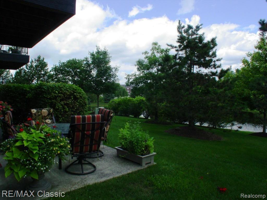459 Cherry Orchard Road Canton, MI 48188 - Photo 25 of 29 DSC09222.jpg