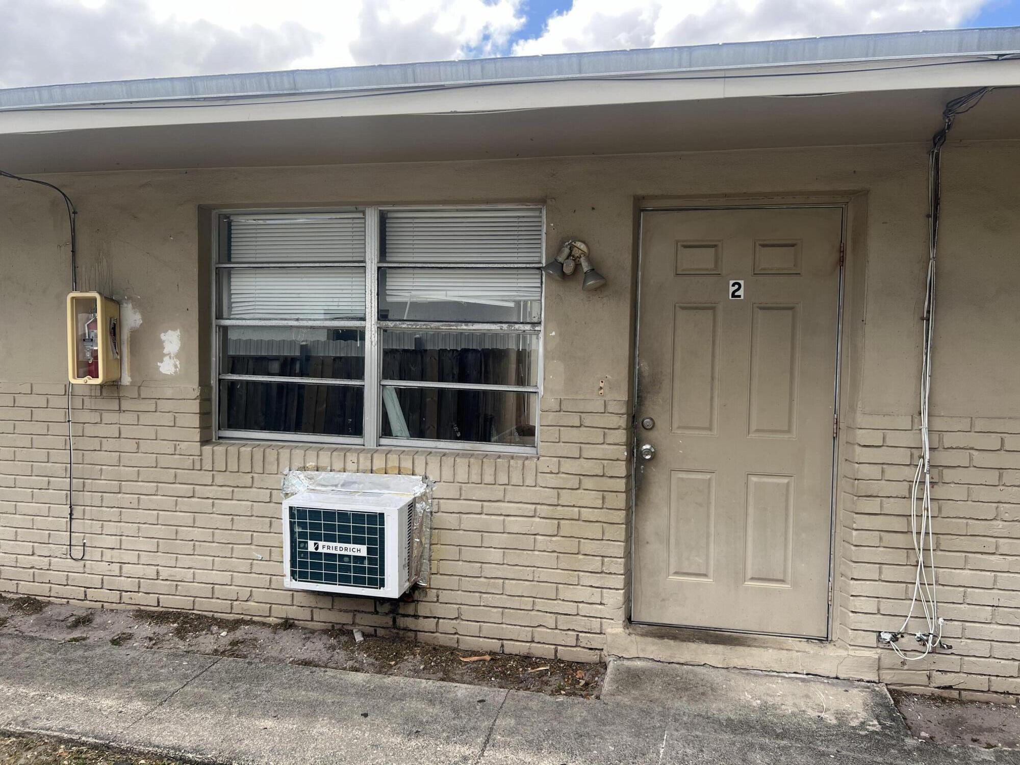 716 Southwest 7th Street, Unit 2 Dania Beach, FL 33004 - Photo 2 of 2 IMG_9077