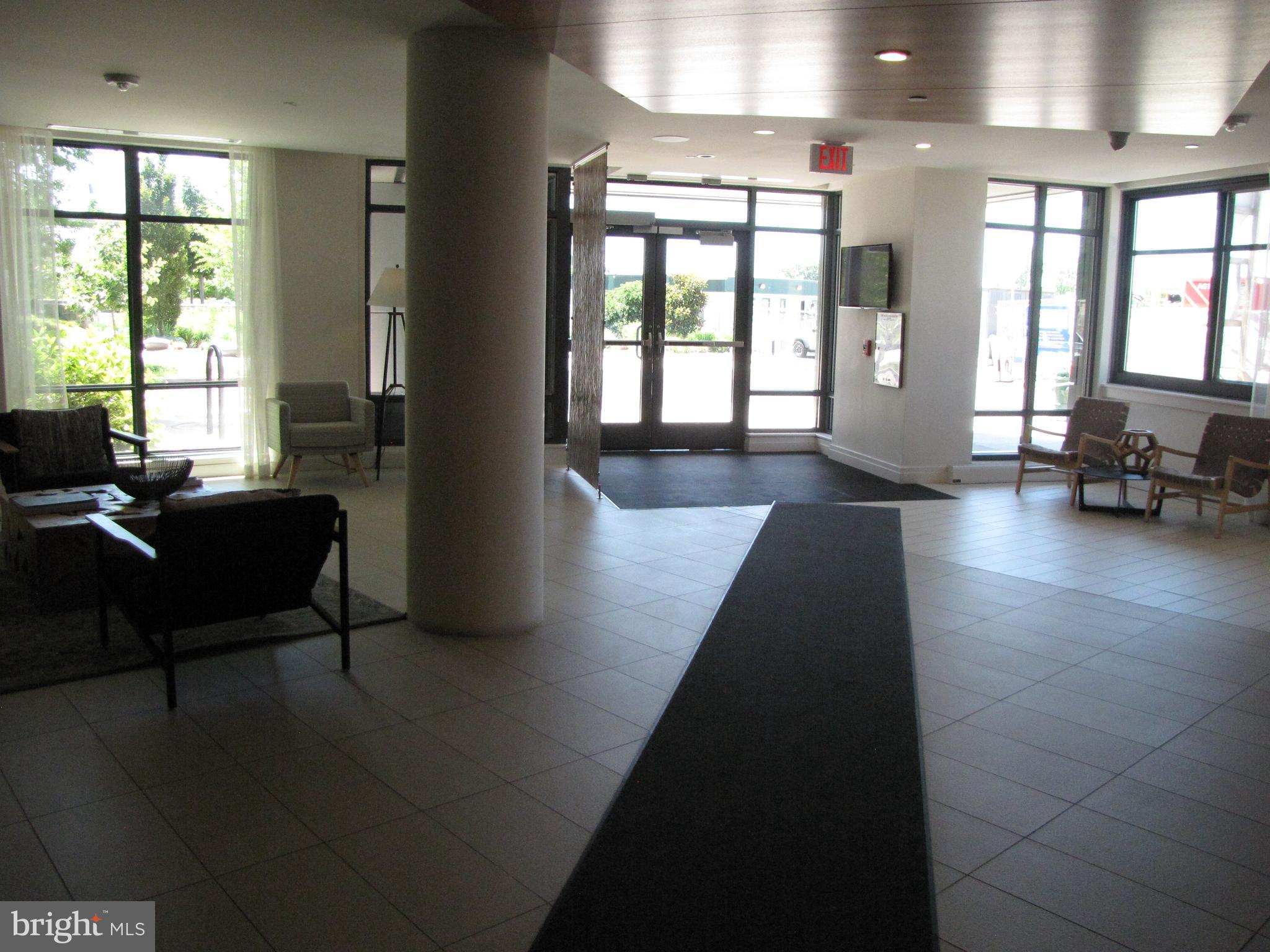 525 Water Street Southwest, Unit 404 Washington, DC 20024 - Photo 27 of 31 Elegant lobby.