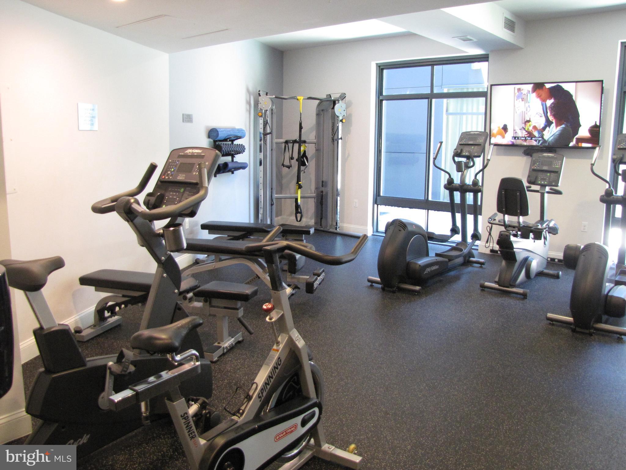 525 Water Street Southwest, Unit 404 Washington, DC 20024 - Photo 28 of 31 Fitness center.