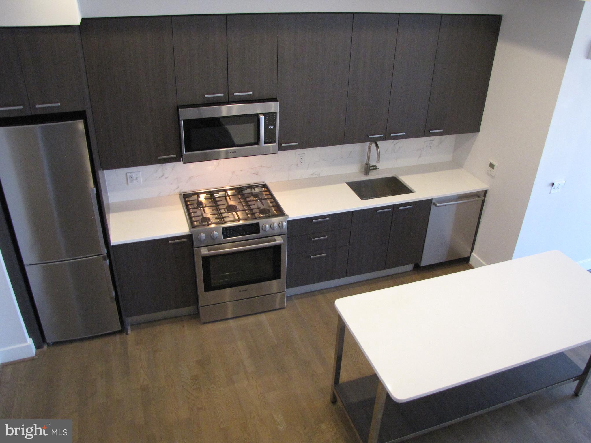 525 Water Street Southwest, Unit 404 Washington, DC 20024 - Photo 4 of 31 View from above.