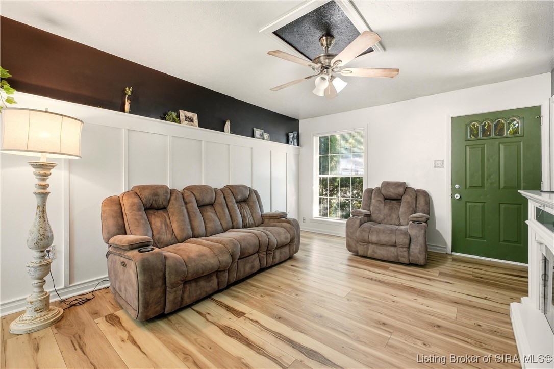 1016 Assembly Road Jeffersonville, IN 47130 - Photo 4 of 24 Gallery Image 4